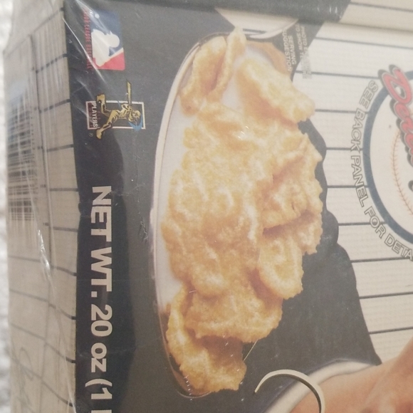 Derek Jeter collectable - Picture 4 of 8